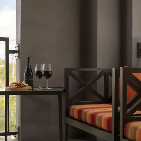 Epicurean Hotel, Autograph Collection-3