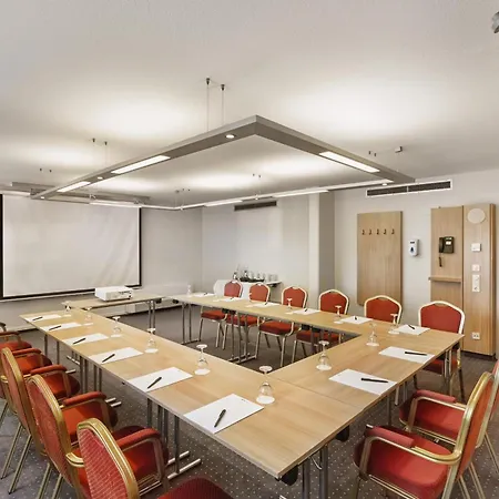 H+ Hotel Bochum-3