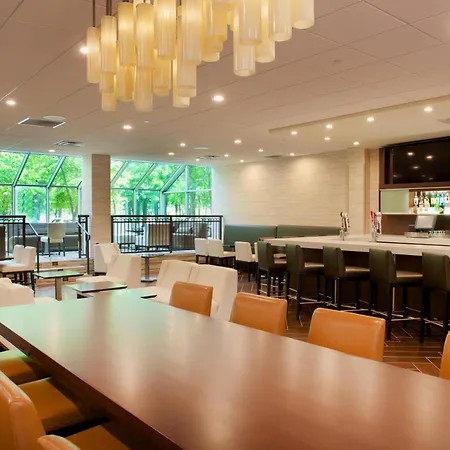 Embassy Suites By Hilton Cincinnati Northeast - Blue Ash-2