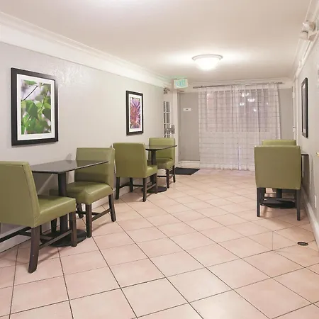 La Quinta Inn By Wyndham Salt Lake City Midvale-3