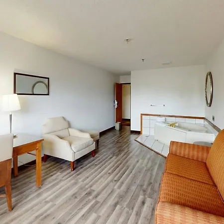 Oscoda Lakeside Hotel-2