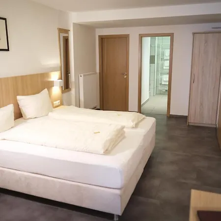 Hotel Garni Brugger-3