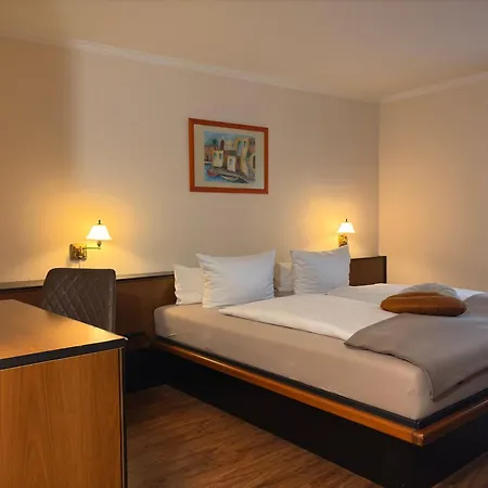 Hotel Rebstock-3