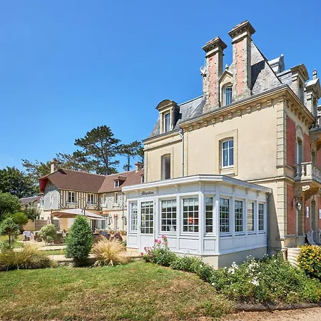 Les Villas d'Arromanches, Les Collectionneurs-2