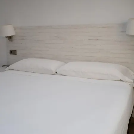 Hotel Port Sitges-3