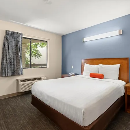 Good Nite Inn Fremont-2