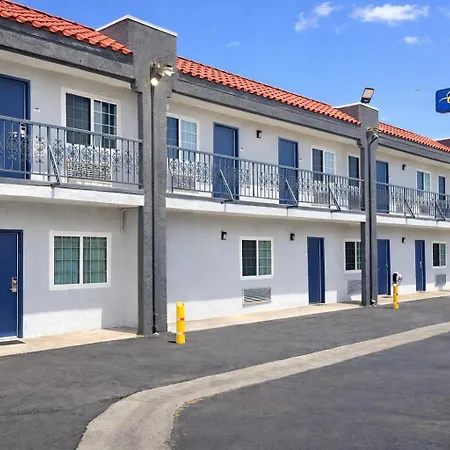 Express Inn & Suites Ontario Airport-2