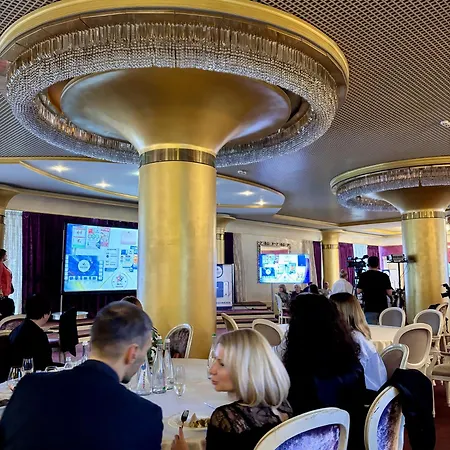 Hotel Kyiv-2