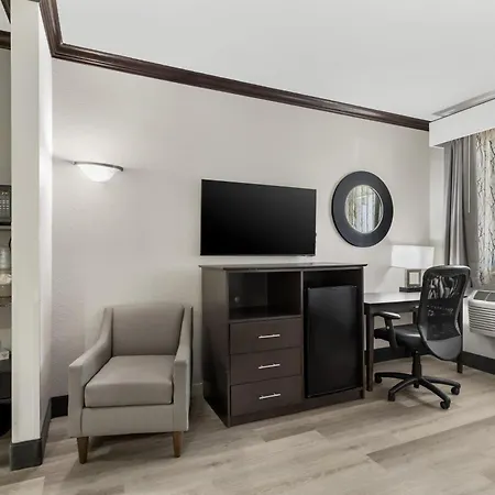 Best Western Asheville-Blue Ridge Parkway-3