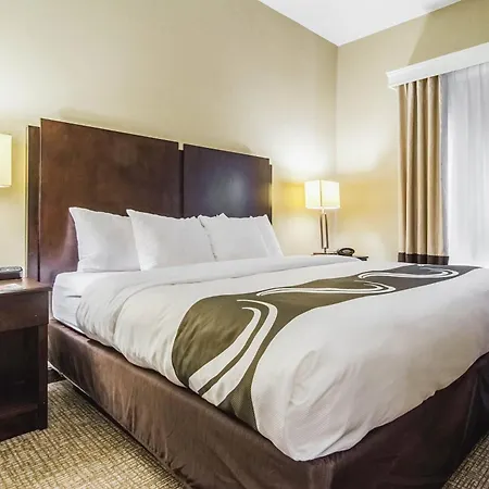 Quality Suites Graham - Burlington South-3