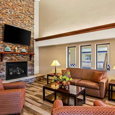 Quality Inn & Suites Vail Valley-2