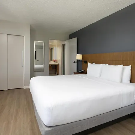 Hyatt Place San Juan-3