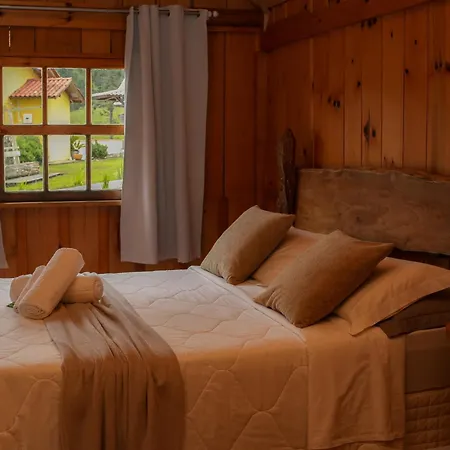 Pousada Rural Pavão - Suites e Chalés-3