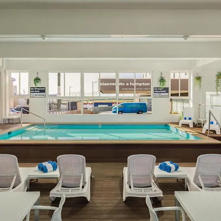 Hampton Inn By Hilton Tijuana-3