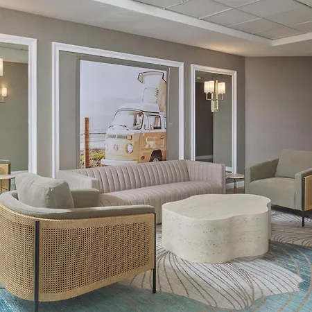 Hyatt Centric Delfina Santa Monica-2
