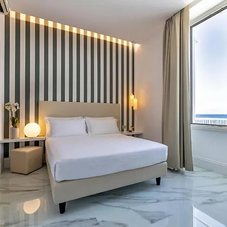 Sanremo Luxury Suites-2