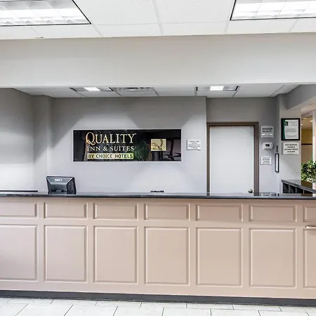 Quality Inn & Suites Conference Center Thomasville-2