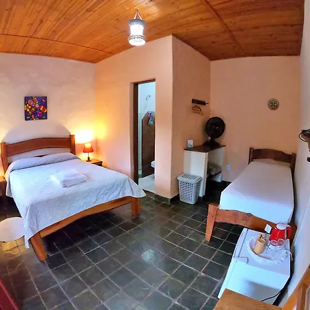 Pousada e Hostel Pé no Mato-3
