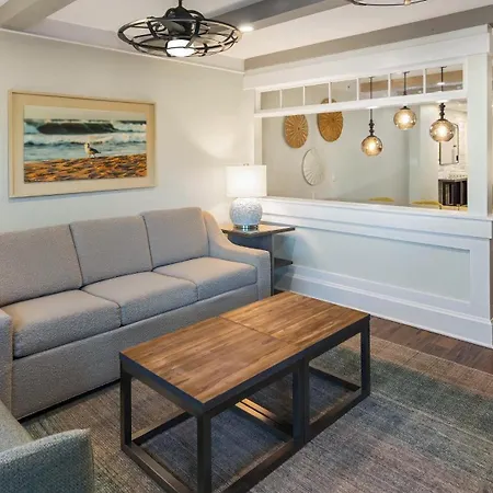 Holiday Inn Club Vacations Cape Canaveral Beach Resort-3