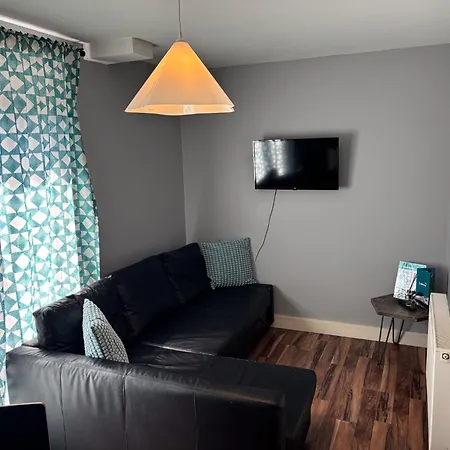Leevin Stay Apartments City Center-3