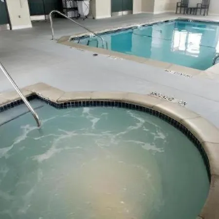 Country Inn & Suites By Radisson, Dundee, Mi-2