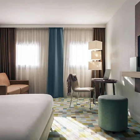 Hôtel Mercure Marne-la-Vallée Bussy St Georges-3