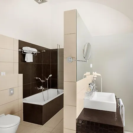 Buda Castle Hotel Budapest-2