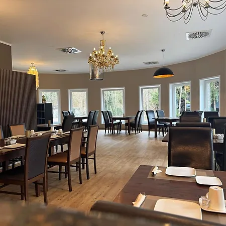 Hotel Haus Hubertus-2