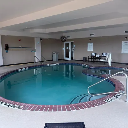 Country Inn & Suites By Radisson, Terrell-3