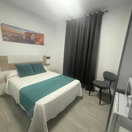 Hostal Los Mellizos-3