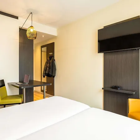 ibis Styles Hotel Brussels Centre Stéphanie-3