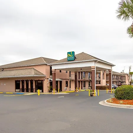 Quality Inn & Suites Live Oak I-10 Exit 283-2