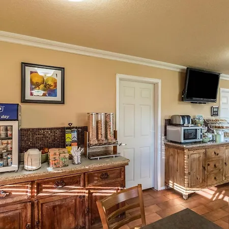 Quality Inn Casa Grande I-10-3