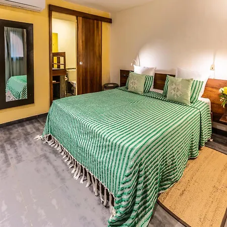 Hotel Le Djoloff-2