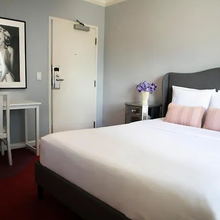 The Hotel Hollywood-2