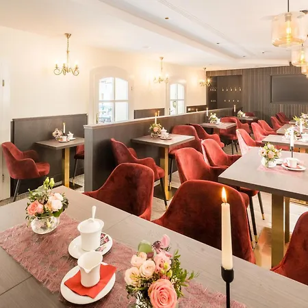 Schlosshotel Klaffenbach-2
