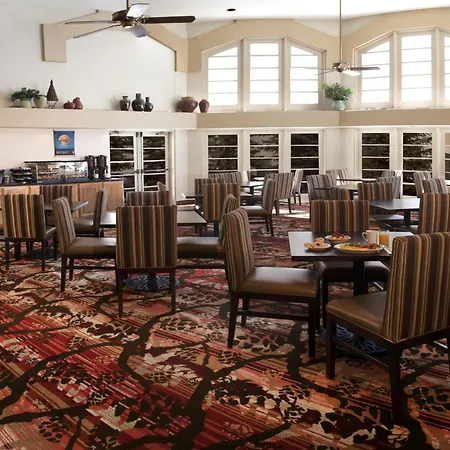 Embassy Suites By Hilton Flagstaff-3