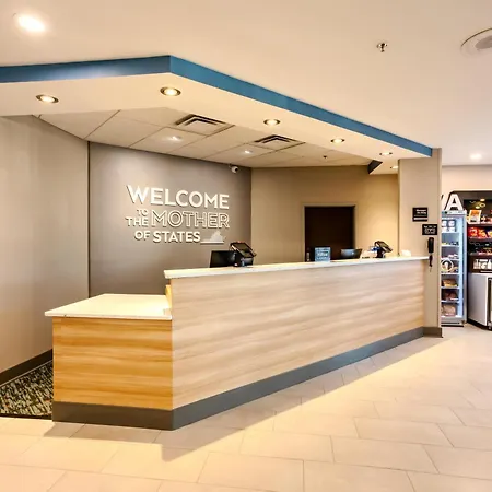Hampton Inn Manassas-2