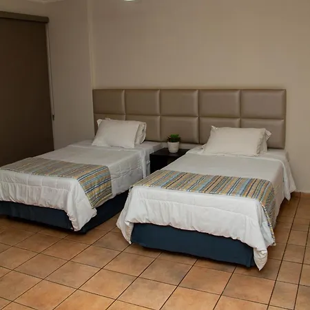 Plaza Inn Flat Araxá-2