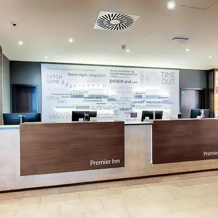 Premier Inn Berlin City Sued-3