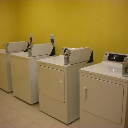 Hampton Inn & Suites Cincinnati / Uptown - University Area-2
