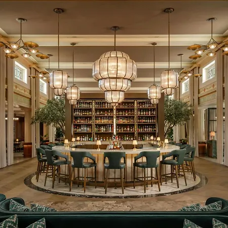 The Vinoy Resort & Golf Club, Autograph Collection-3