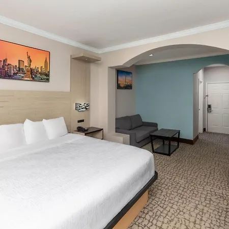 Baymont By Wyndham Texas City-3