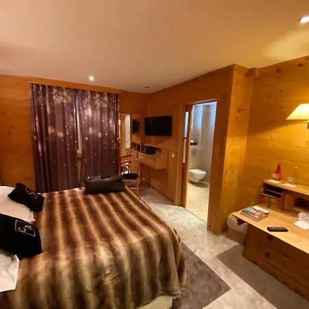 Hôtel Restaurant Le Chalet d'Auron et Spa Inclus-3