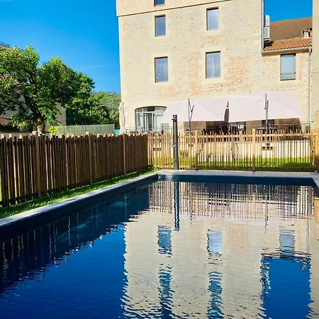 La Bellours Maison d Hôtes avec Piscine-3