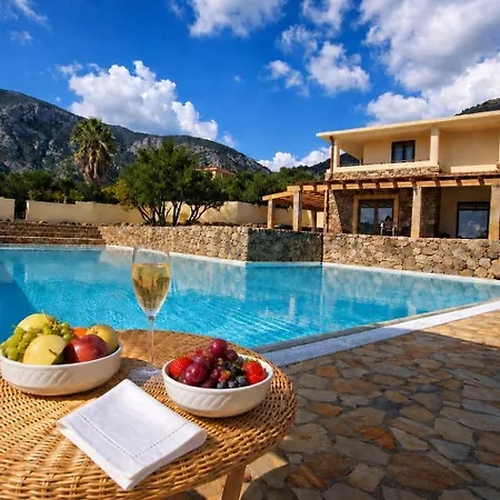 Hotel Villa Gustui Maris-3
