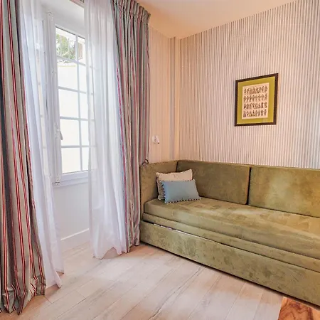 Hôtel Le Saint Christophe-3
