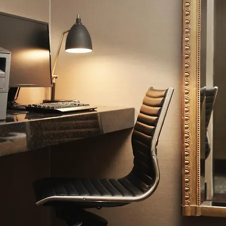 L'Hermitage Hotel-3