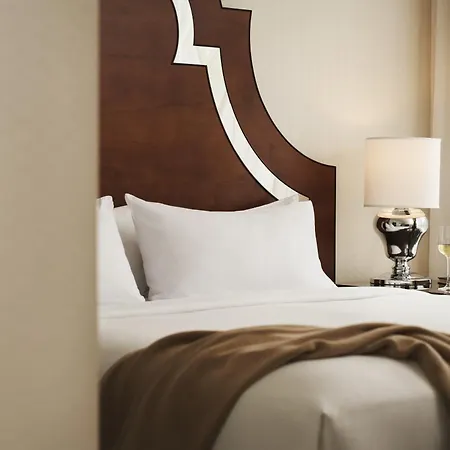 L'Hermitage Hotel-2