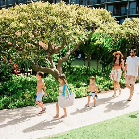 Outrigger Kaʻanapali Beach Resort-2
